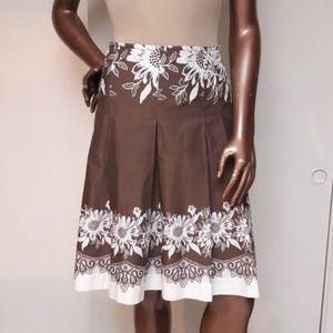 Like New Loft Spring Fling Pleated Skirt Size 10P